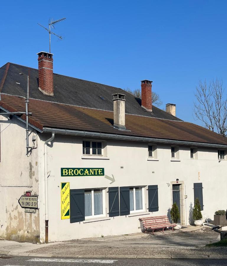 Appart Chez Nono Patornay Exterior foto